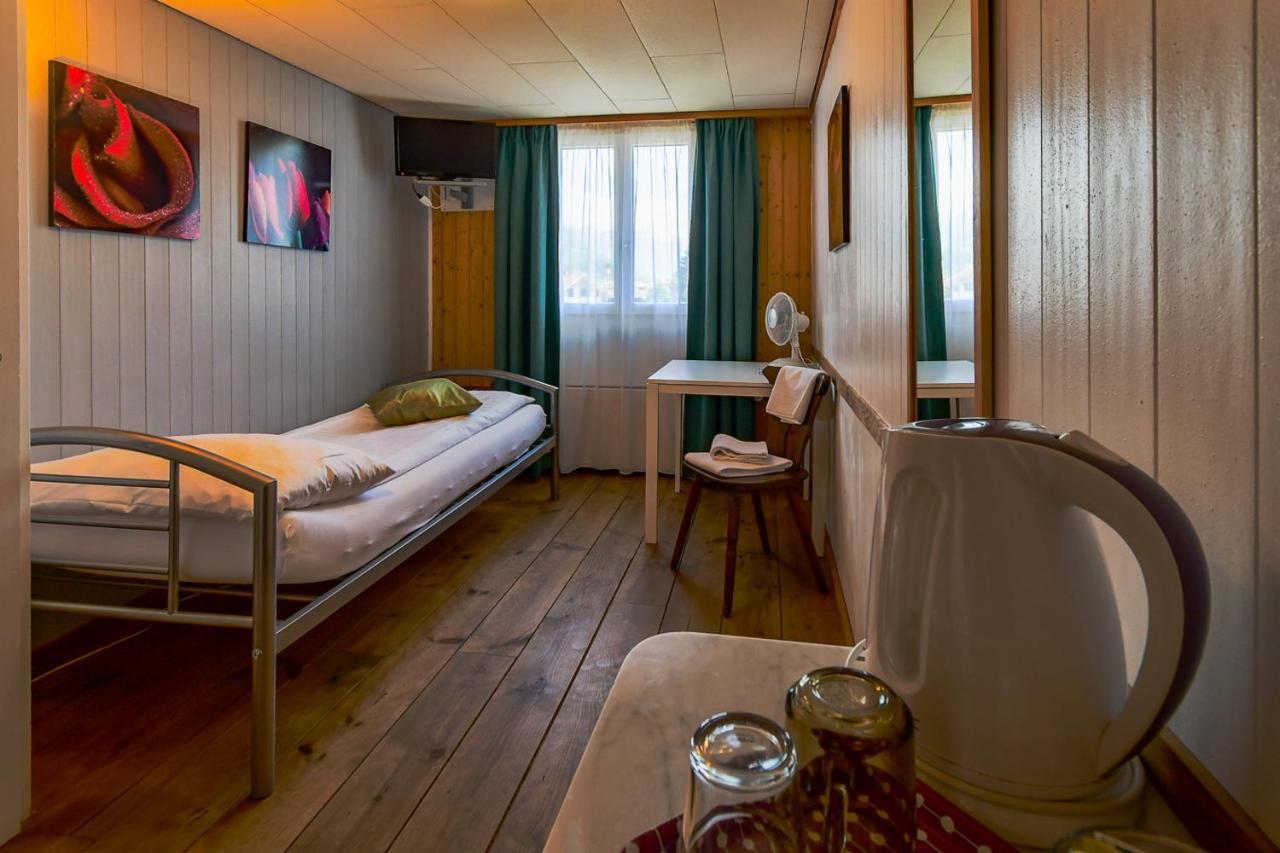 Hotel Tell And Apartments Unterseen Exterior foto
