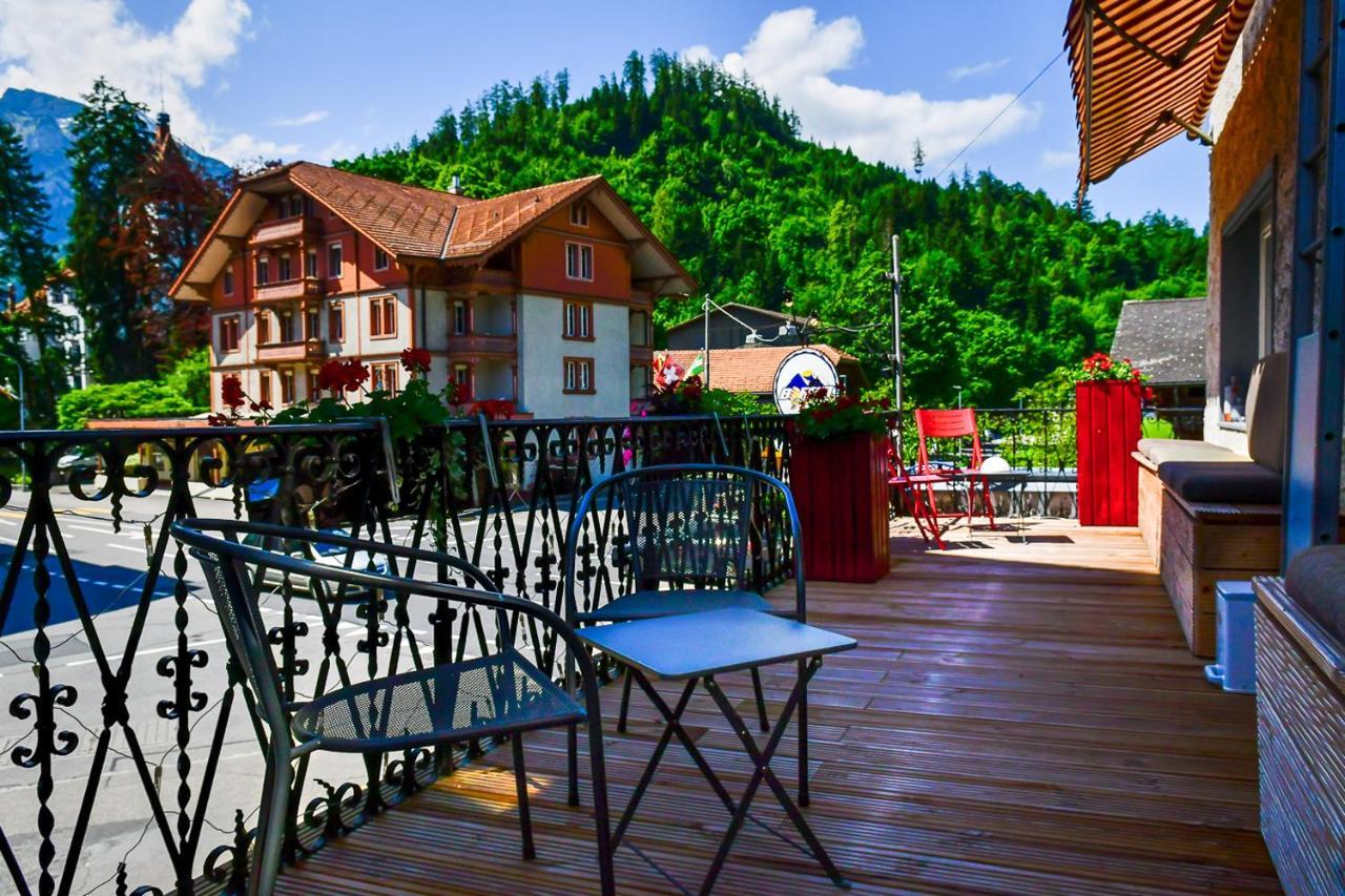 Hotel Tell And Apartments Unterseen Exterior foto