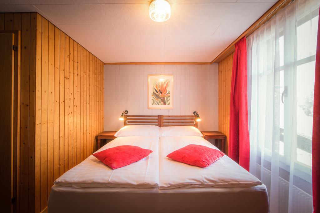 Hotel Tell And Apartments Unterseen Exterior foto